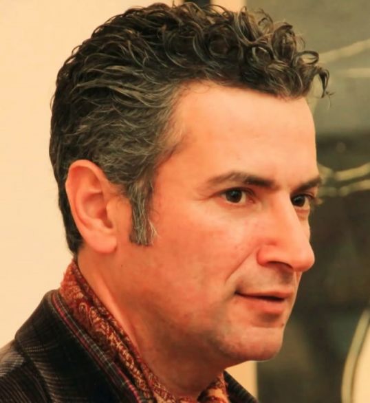 Tənhalıq ən gözəl nəğmə,Heç kim duymaz, heç kim eşitməz... - Nazim Şahın ŞEİRLƏRİ