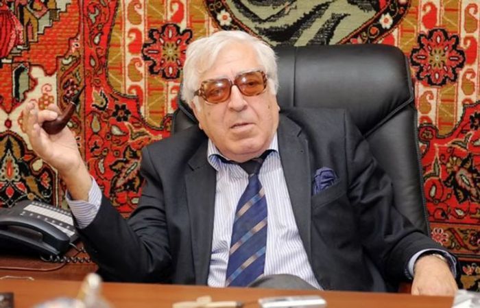 Əyri güzgüdə - ANAR