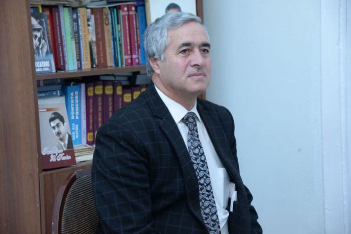 Zarafatnamələrin ciddiliyi - Sərvaz HÜSEYNOĞLU