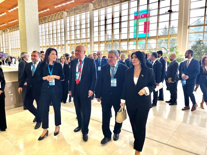 XI Bakı Beynəlxalq Kitab Sərgisinin açılış mərasimi keçirilib XI Bakı Beynəlxalq Kitab Sərgisinin açılış mərasimi keçirilib