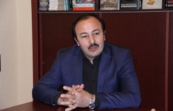 Və sevdalı qıpçağın  hekayəsi başladı... - Əkbər QOŞALI Və sevdalı qıpçağın  hekayəsi başladı... - Əkbər QOŞALI