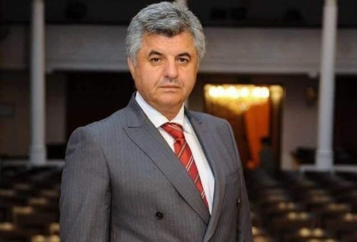 "Mən belə düşünürəm..." - Müsahibimiz İftixar Piriyevdir