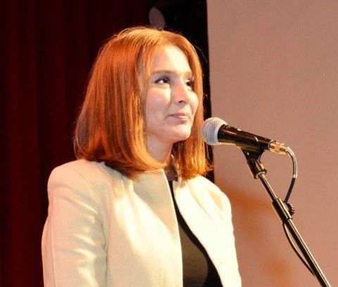 Qalanın şeir bürcü - Arzu NEHRƏMLİ