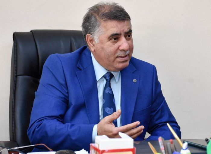 Birinci ümumittifaq Türkoloji Qurultayda əlifba məsələsi - Nadir MƏMMƏDLİ