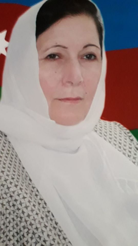 Ruhu, əməli, düşüncəsi ilə təpədən dırnağa - Nəzakət - Əsmətxanım MƏMMƏDOVA