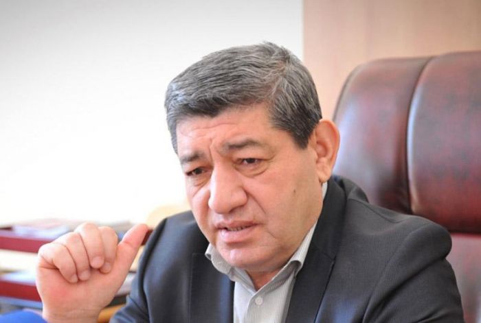 Etirafın zamanı, yaxud Azərbaycan ədəbiyyatı tarixinin Anar dövrü - Nizami CƏFƏROV