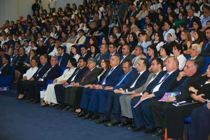 Mingəçevir Dövlət Universitetində  Birinci Türkoloji Qurultayın 100 illik yubileyinə həsr olunmuş Beynəlxalq Elmi Konfrans keçirilib
