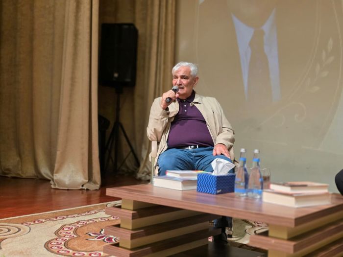 Şağanda Xalq yazıçısı Kamal Abdullanın yubileyi qeyd olunub