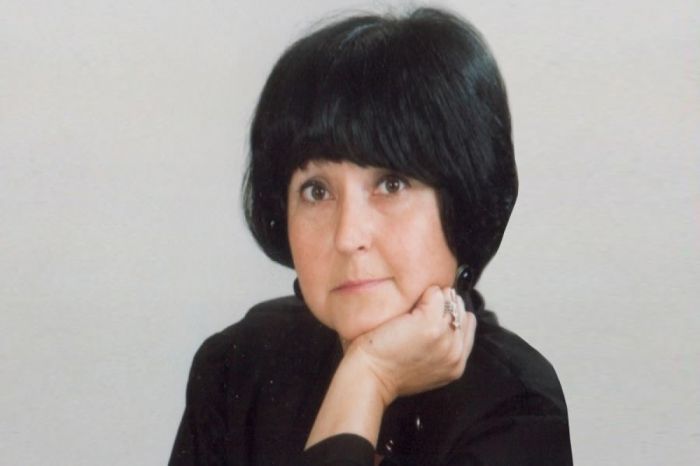 Ssenarist, şair Alla Axundova vəfat edib