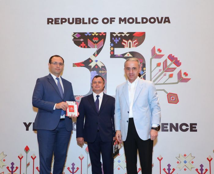 Səlim Babullaoğlu Moldova Mədəniyyət nazirinin diplomu ilə təltif edilib